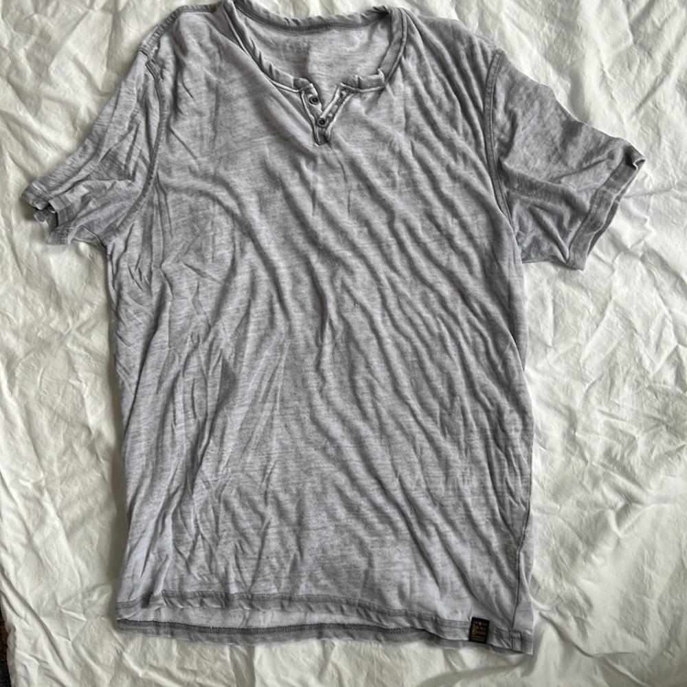 Lucky Brand T-shirt